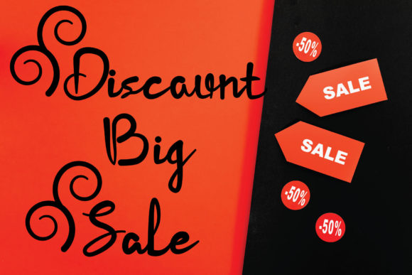 Discount Big Sale: A Retro Script Handwritten Font for Editorial Design